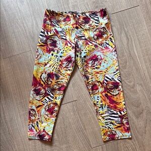 Onzie Vibrant Abstract Leggings